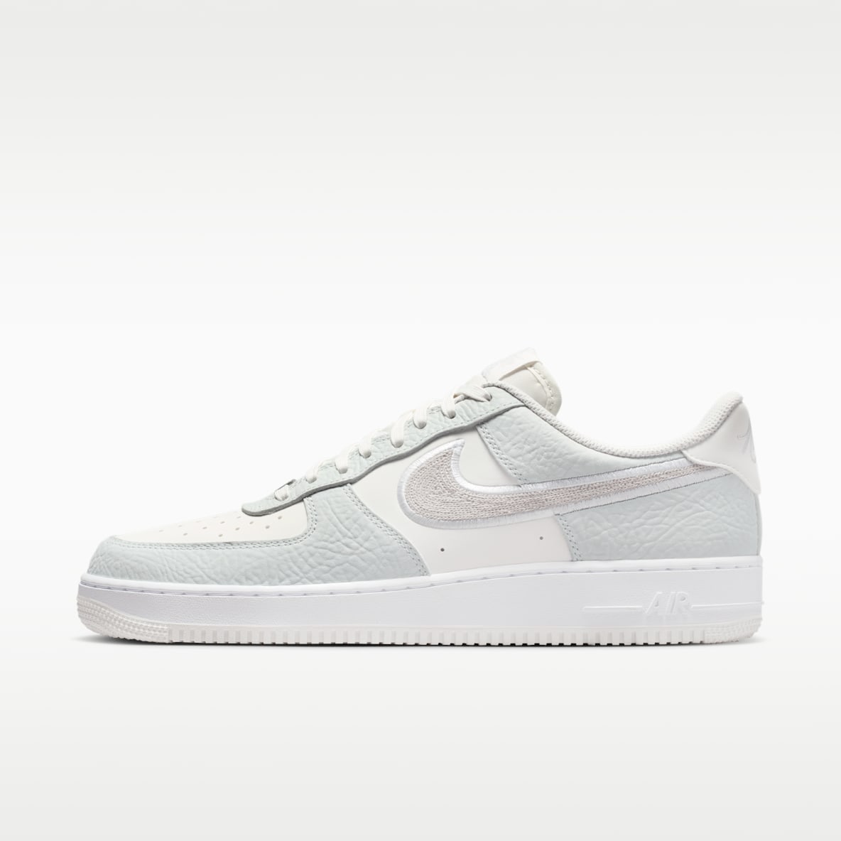 White Air Force 1 Shoes & Trainers. Nike CA